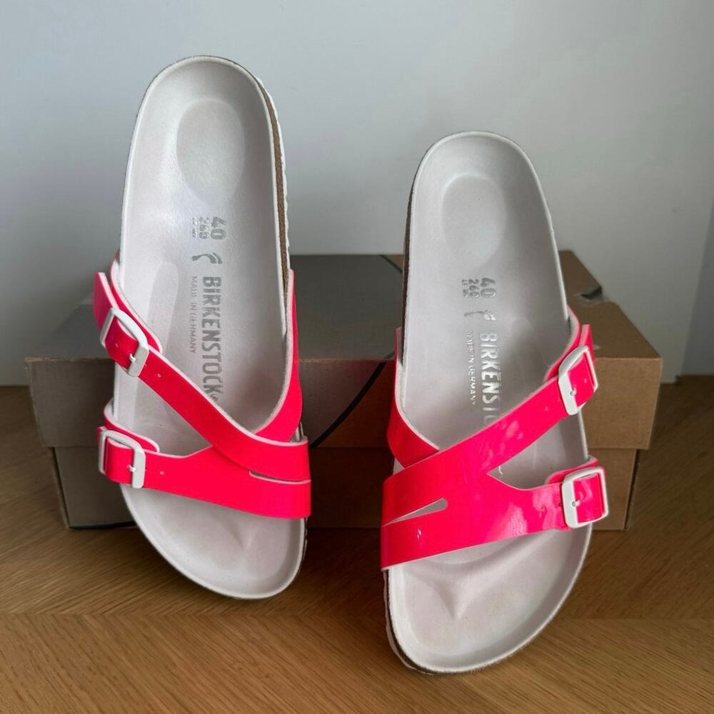 Birkenstock Yao Balance ‘Neon Pink’ Women Slip On Sandals- SZ 9